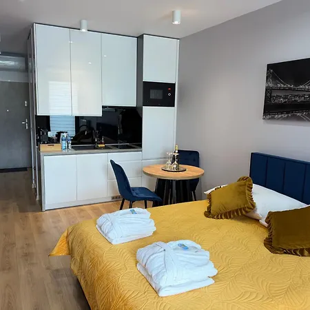 Apartament Krakow Paradise Rajska アパート クラクフ